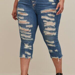 Torrid Crop Stovepipe Straight Classic Denim High-Rise Jean 22